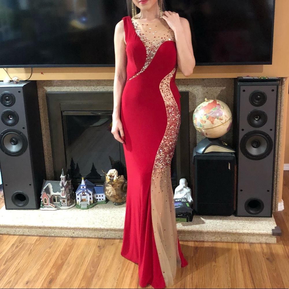 Camille La Vie Long red dress